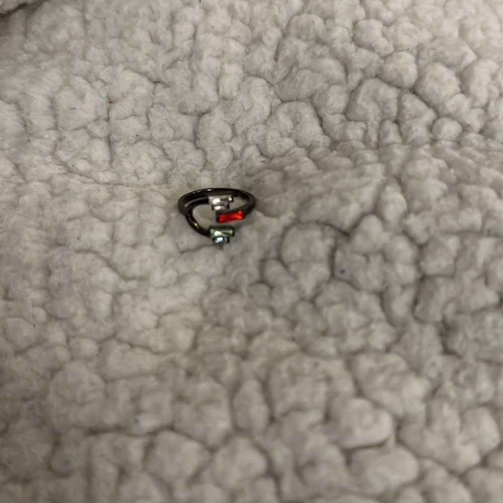 Fragrant Jewels Be Proud Ring